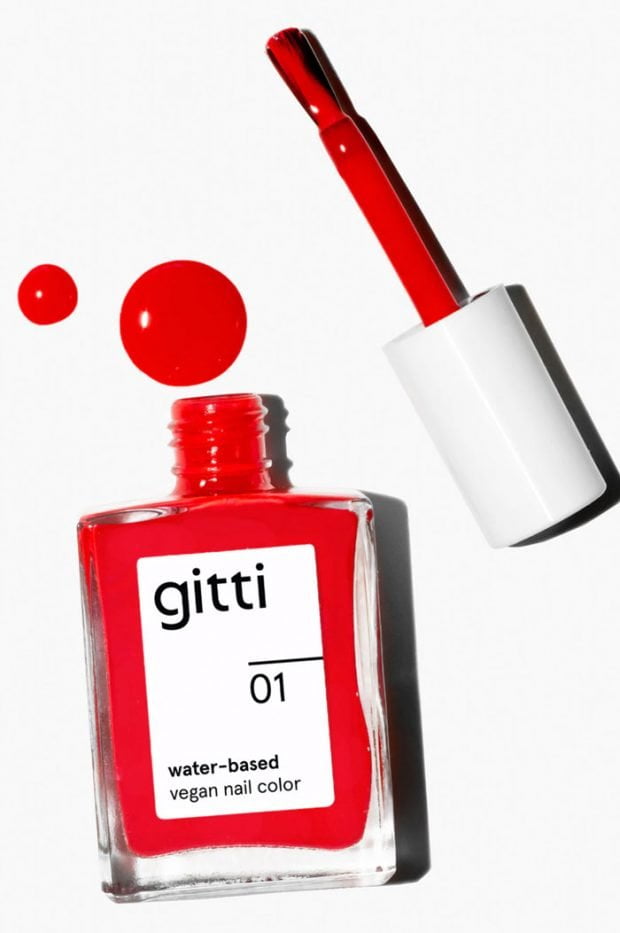 Die 10 besten roten Nagellacke: Gitti Water Based Nail Polish in Feuerrot (Hey Pretty Beauty Blog)