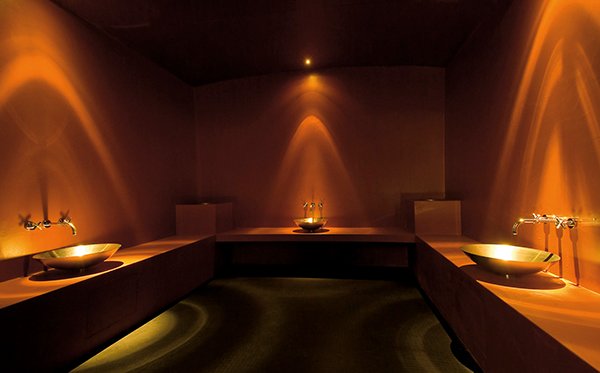 Hamam Schweizerhof Lenzerheide, Image Copyright: Dolores Rupa