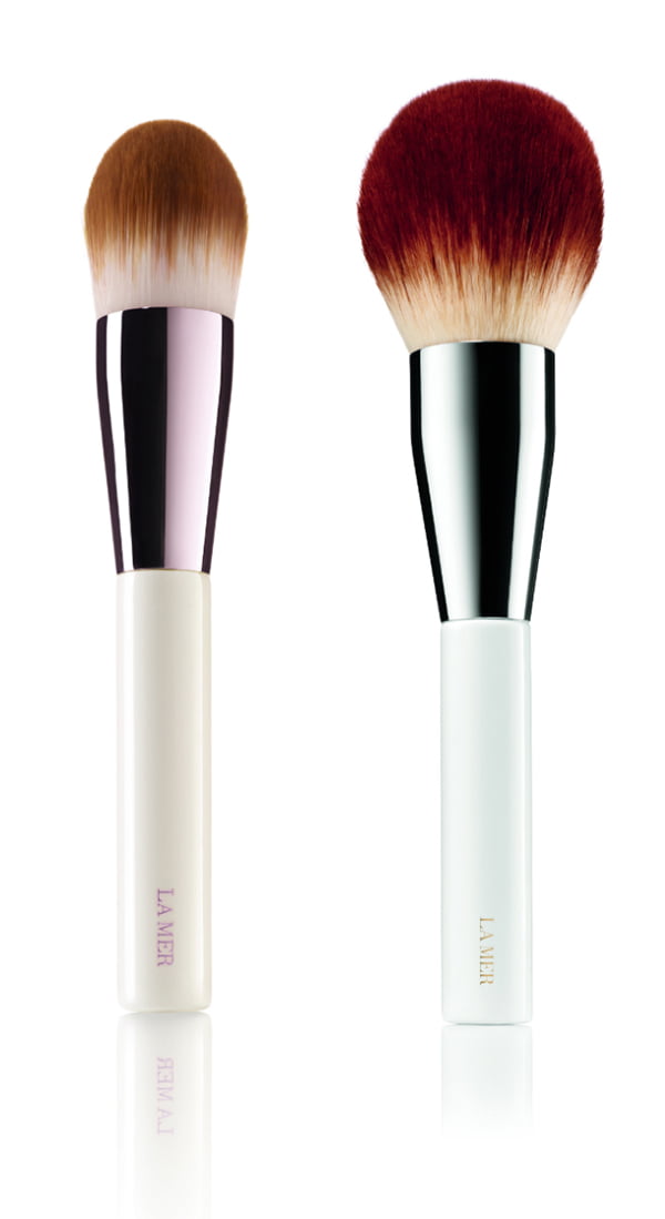 Skincolor de la Mer: Der Luxus-Launch 14 Skincolor de la Mer Foundation Brush and Powder Brush