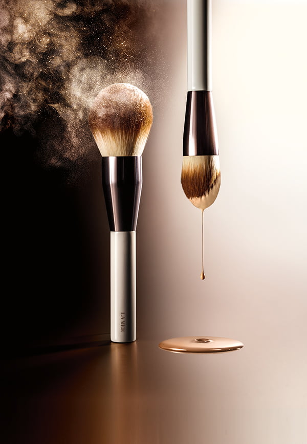 Skincolor de la Mer: Der Luxus-Launch 15 Skincolor de La Mer PR Image Foundation Brush and Powder Brush