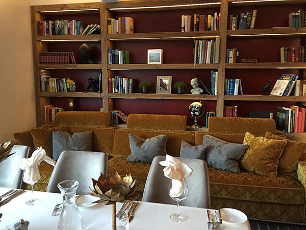 Restaurant Bibliothek STOCK resort Finkenberg, Image by Hey Pretty Beauty Blog