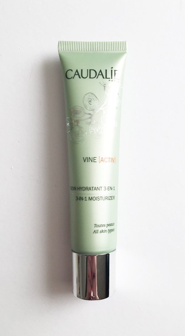 Wednesday Win: Caudalie VineActiv Hautpflege zu gewinnen! 2 Review: Caudalie VineActiv 3-in-1-Moisturizer (Hey Pretty Beauty Blog)