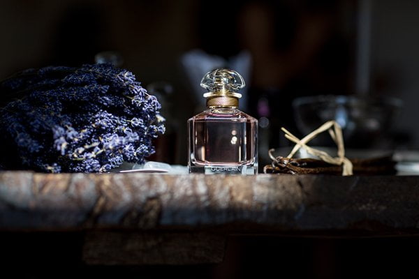 Mon Guerlain Eau de Parfum: Review and Giveaway on Hey Pretty (PR Image, Mood Still)