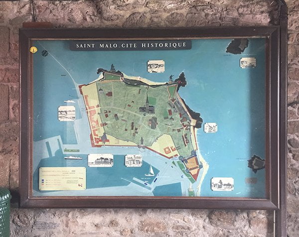 Hey Pretty Travels: Les Thermes Marins de Saint-Malo 19 SaintMalo 25 StadtSchild