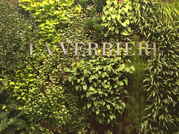 Hey Pretty Travels: Les Thermes Marins de Saint-Malo 32 Living wall im Restaurant La Verriere, Le Grand Hotel des Thermes Saint-Malo