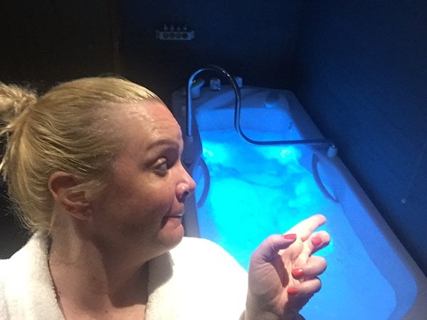 Hey Pretty Travels: Les Thermes Marins de Saint-Malo 14 Meerwasser-Sprudelbad: Thalasso Therapie im Grand Hotel des Thermes Saint-Malo (Erfahrungsbericht Hey Pretty)