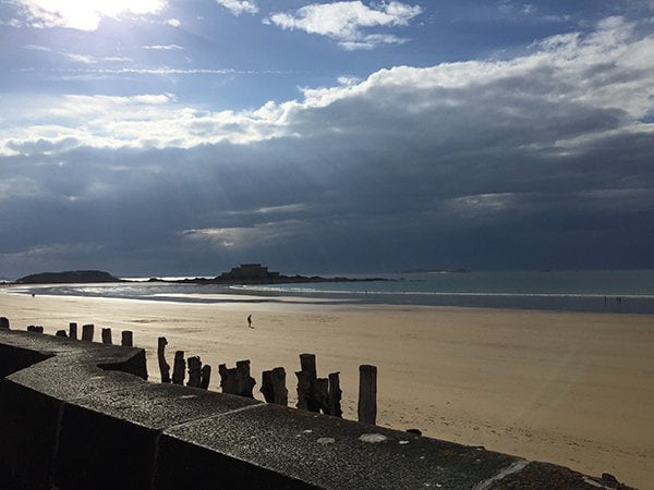 Hey Pretty Travels: Les Thermes Marins de Saint-Malo 40 Plage de la Hoguette, Saint-Malo (Image by Hey Pretty) – Thalsso Kur Review