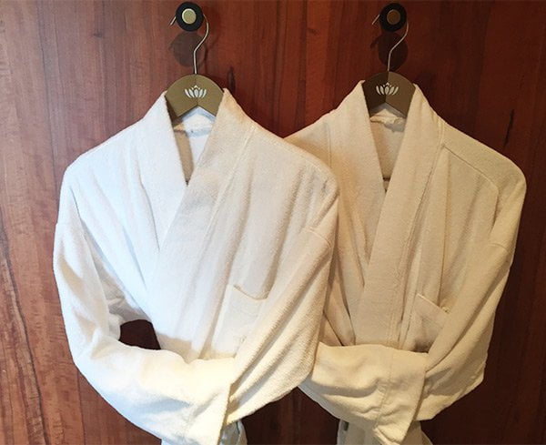 Spa Review: Seerose Resort & Spa 8 Seerose Resort & Spa, Bademäntel (Erfahrungsbericht auf Hey Pretty)