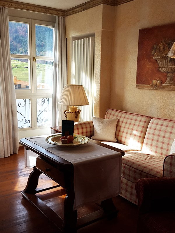 Zimmer im Posthotel Achenkirch Tirol (Image by Hey Pretty)