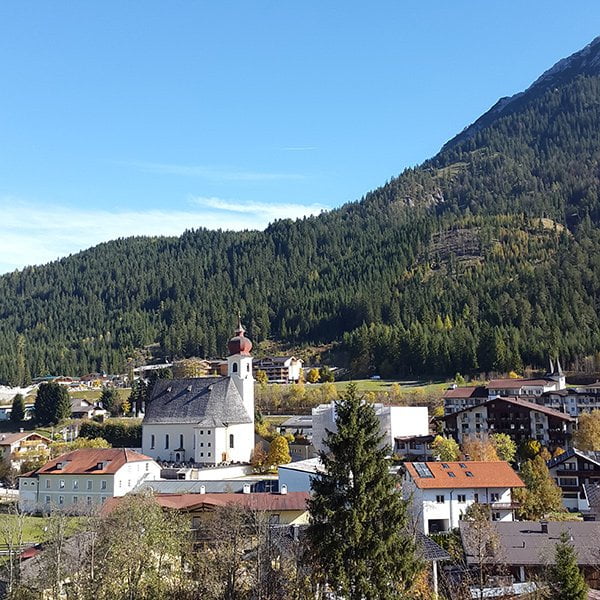Posthotel Achenkirch, Aussicht vom Dorf (Review by Hey Pretty)