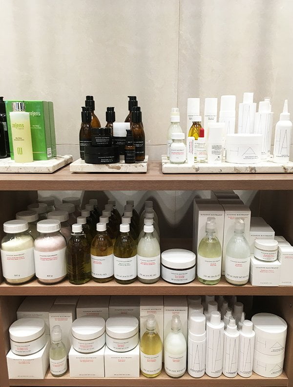 Shop Love: Spitzenhaus Parfumerie in Zürich 17 Susanne Kaufmann Naturkosmetik, erhältlich bei Spitzenhaus Zürich (Image by Hey Pretty)