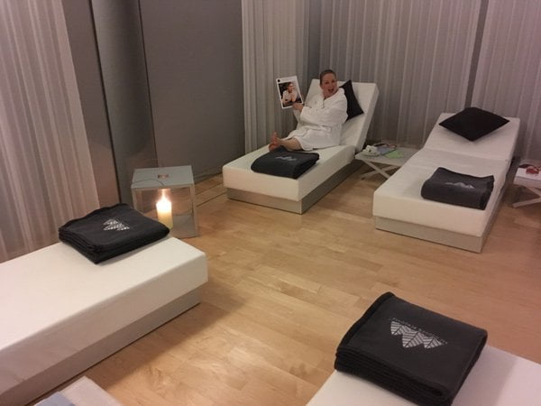 Spa Review: Tschuggen Grand Hotel und Valsana Hotel Arosa 14 Erfahrung Tschuggen Grand Hotel Bergoase Spa (Image by Hey Pretty)
