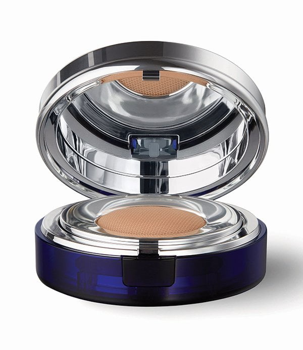 Ultimativer Luxus: La Prairie Skin Caviar Essence-in-Foundation 1 Packshot La Prairie Skin Caviar Essence-in-Foundation (Erfahrungsbericht auf Hey Pretty), PR Image