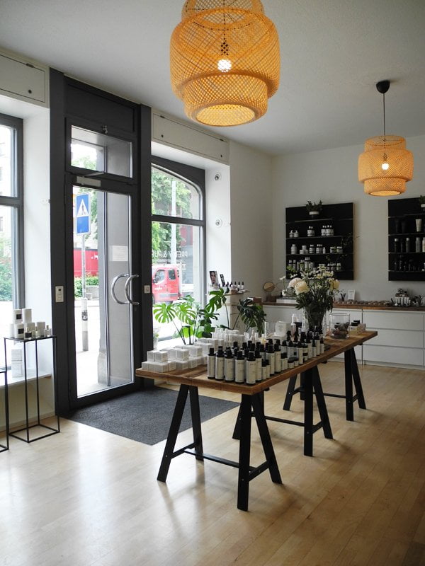 Pretty & Pure Spa and Store Review and Pictures by Hey Pretty Beauty Blog Pretty & Pure Spa and Store Review and Pictures by Hey Pretty Beauty Blog