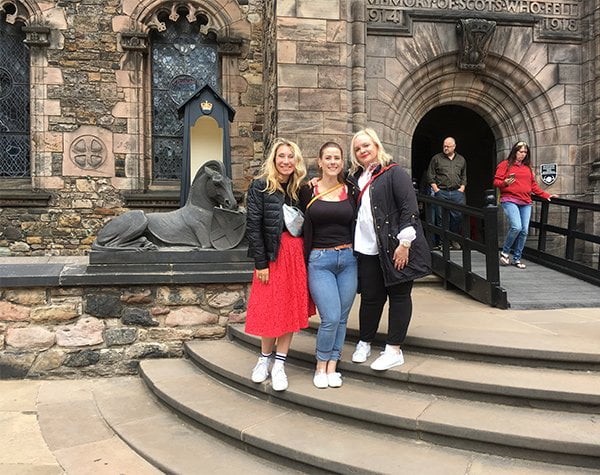 Travel with Hey Pretty: Edinburgh Castle