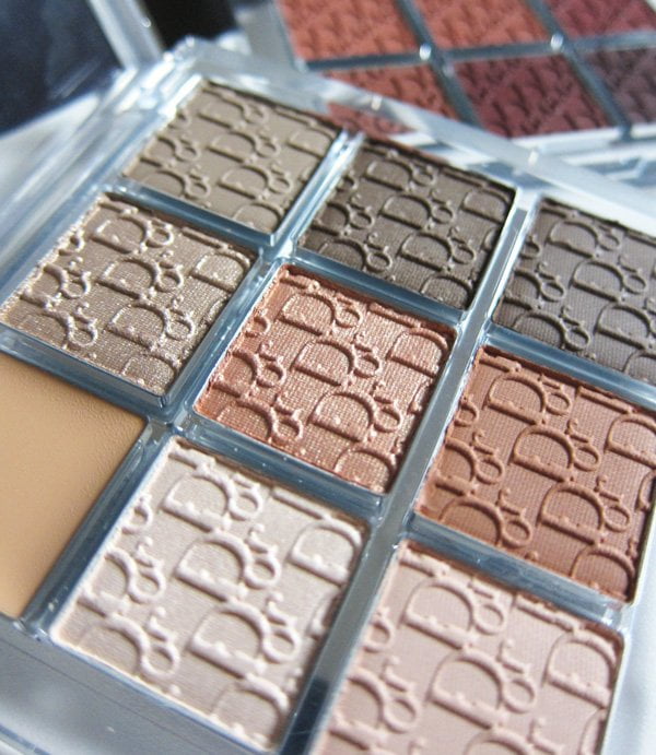 Komm' mit auf Entdeckungstour mit Dior Backstage 7 Closeup Dior Backstage Eye Palette (Warm Neutrals), Image & Review auf Hey Pretty