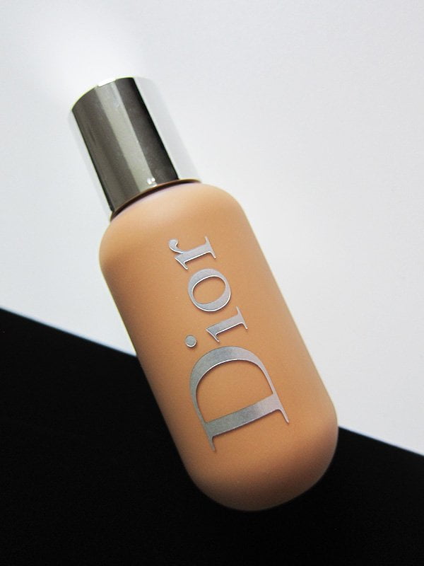 Komm' mit auf Entdeckungstour mit Dior Backstage 3 Dior Backstage Face & Body Makeup in 2N Neutral (Review auf Hey Pretty)