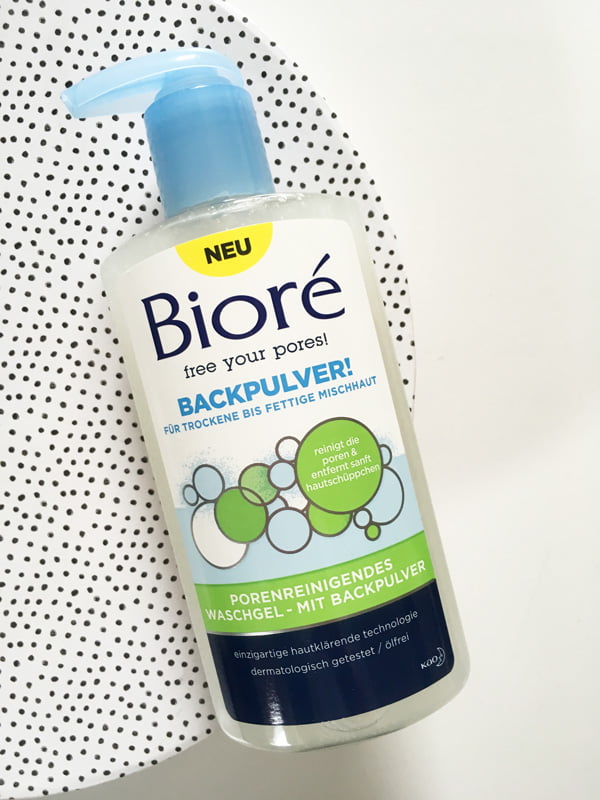 Erfahrungsbericht Bioré Porenreinigendes Waschgel mit Backpulver (Hey Pretty Beauty Blog)