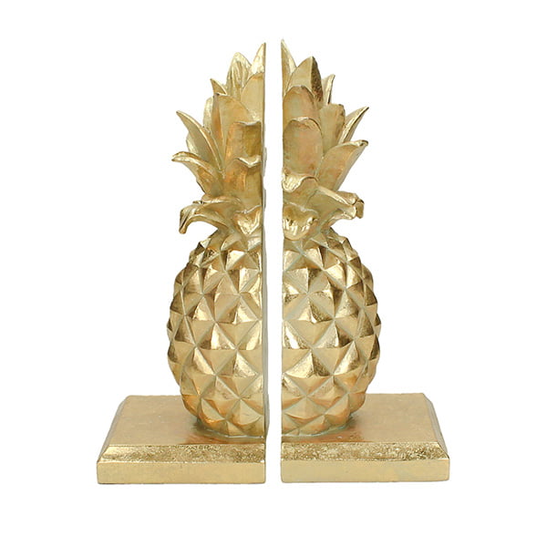 Interior Flash: Samt und Plüsch und Winter-Glam 4 Glam Living auf Hey Pretty: Goldenes Buchstützen-Set ISLAND von Westwingnow