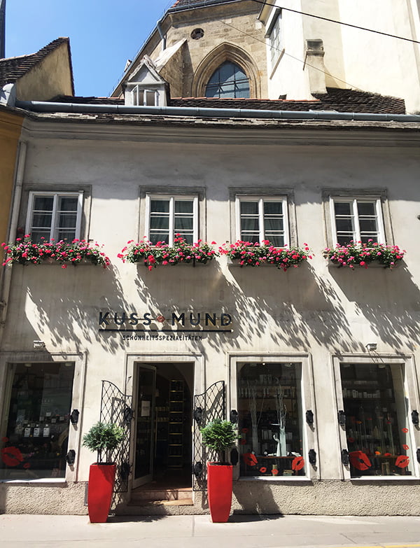 Beauty Shopping in Wien mit Hey Pretty: Kussmund (von aussen)