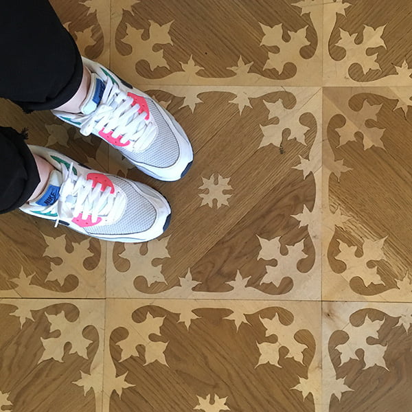 Wien Museum Albertina Footsie