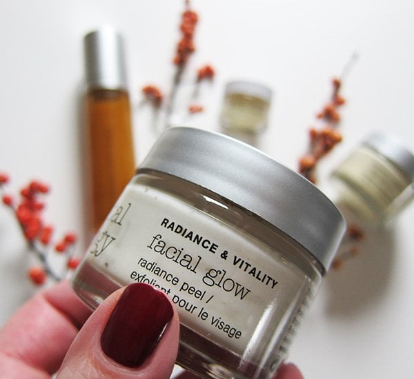 Brand Love und Erfahrungsbericht: Elemental Herbology Radiance & Vitality Facial Glow Radiance Peel (Hey Pretty Beauty Blog)