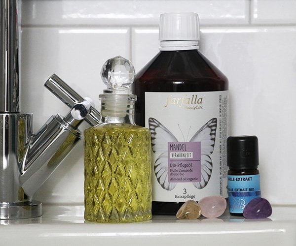 Farfalla-Lieblinge: Show Me Your Badezimmerschränkli mit Katrin Roth von Sonrisa (Hey Pretty Beautyserie)