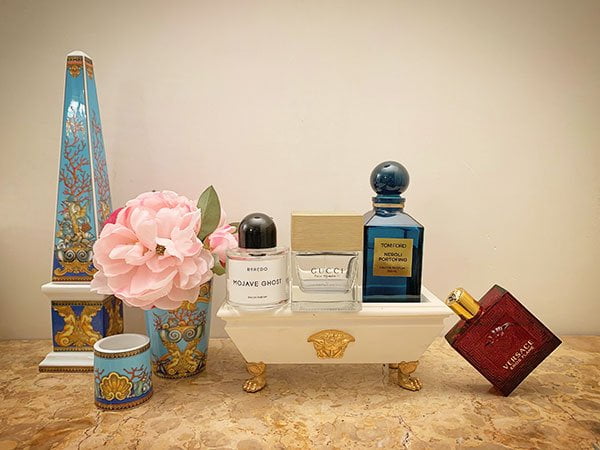 Show Me Your Badezimmerschränkli mit Stylist Alf Heller: Lieblingsdüfte (Hey Pretty Beauty Blog)