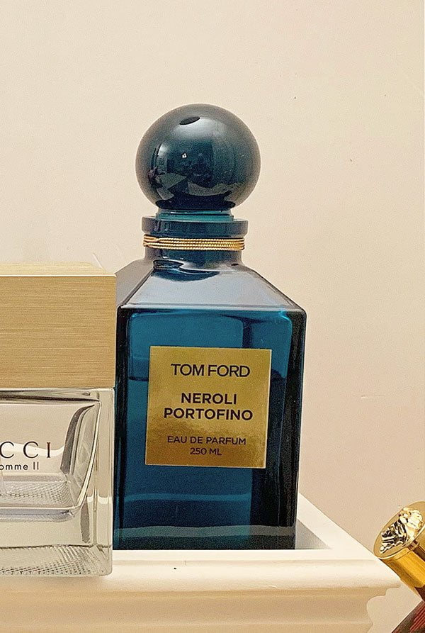 Show Me Your Badezimmerschränkli mit Stylist Alf Heller: Lieblingsdüfte – Tom Ford Neroli Portofino (Hey Pretty Beauty Blog)