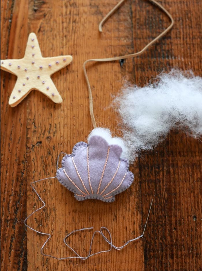 Bastelsommer: 10 tolle DIY-Projekte auf Pinterest 8 Sommer DIY BeachBagCharms 1
