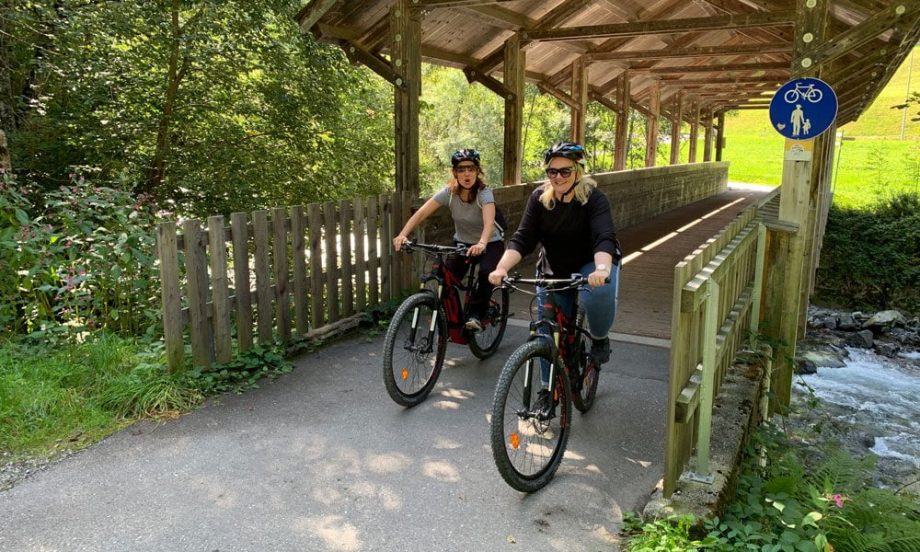 Citygirls im Montafon: Hey Pretty Travels