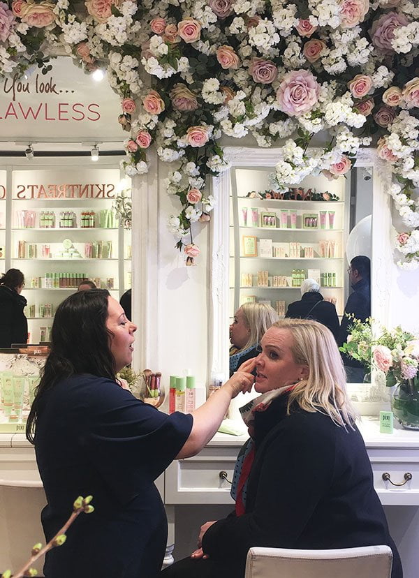 Pixi Glowy Make-Up Look mit Amanda Bell (Pixi Store in London) und Hey Pretty