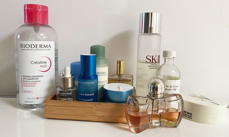 Show Me Your Badezimmerschränkli: Julia (Hey Pretty Beauty Blog Top Shelf Beautyserie – echte Lieblingsprodukte)