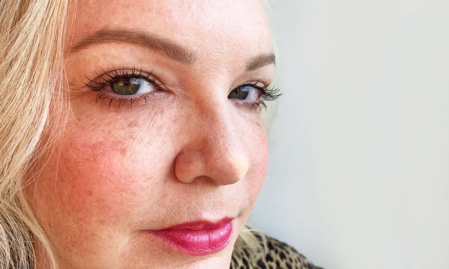 Die beste Mascara ever? Review der Kevyn Aucoin «The Volume Mascara« auf Hey Pretty Beauty Blog