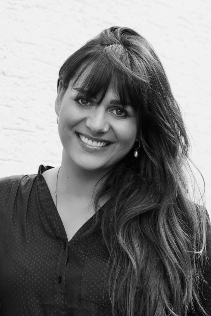 Hey Pretty Show Me Your Badezimmerschränkli Sophia Singh The Beauty Kollective