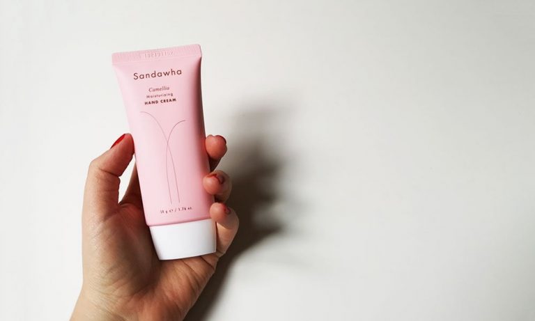 10 Handpflege-Lieblinge von Hey Pretty Beauty Blog für die kalten Monate: Die besten Handcremen für trockene Hände!