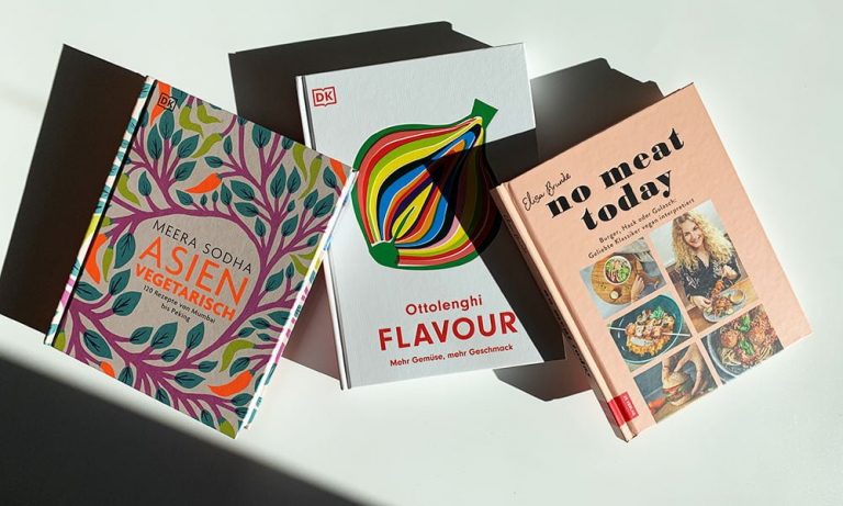 3 neue vegetarische und vegane Kochbücher für den Lockdown – Hey Pretty Beauty Blog Review (Februar 2021)