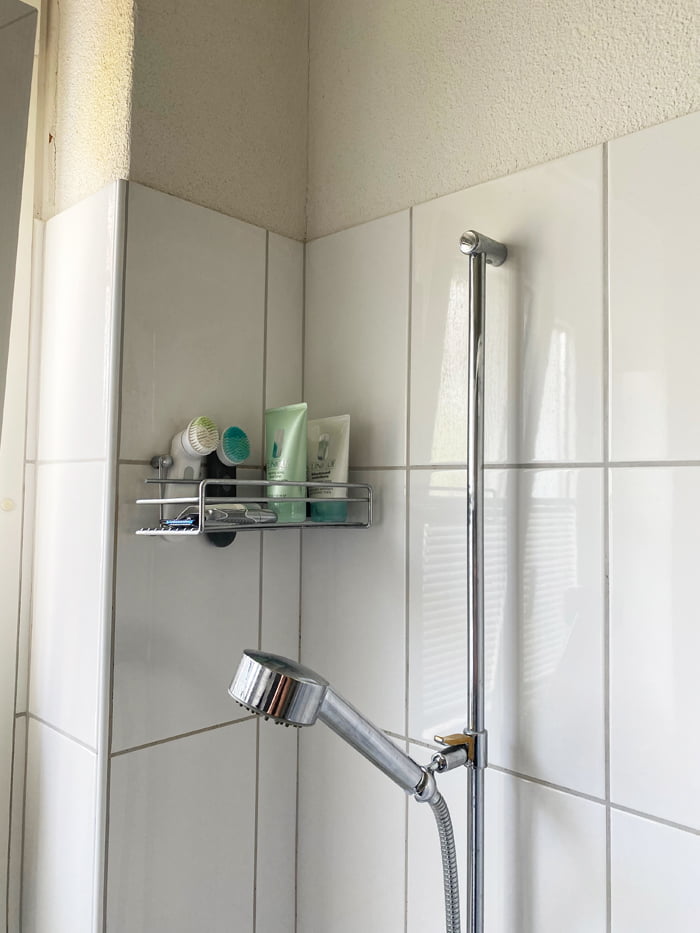 heypretty badezimmerschränkli nadialoosli dusche