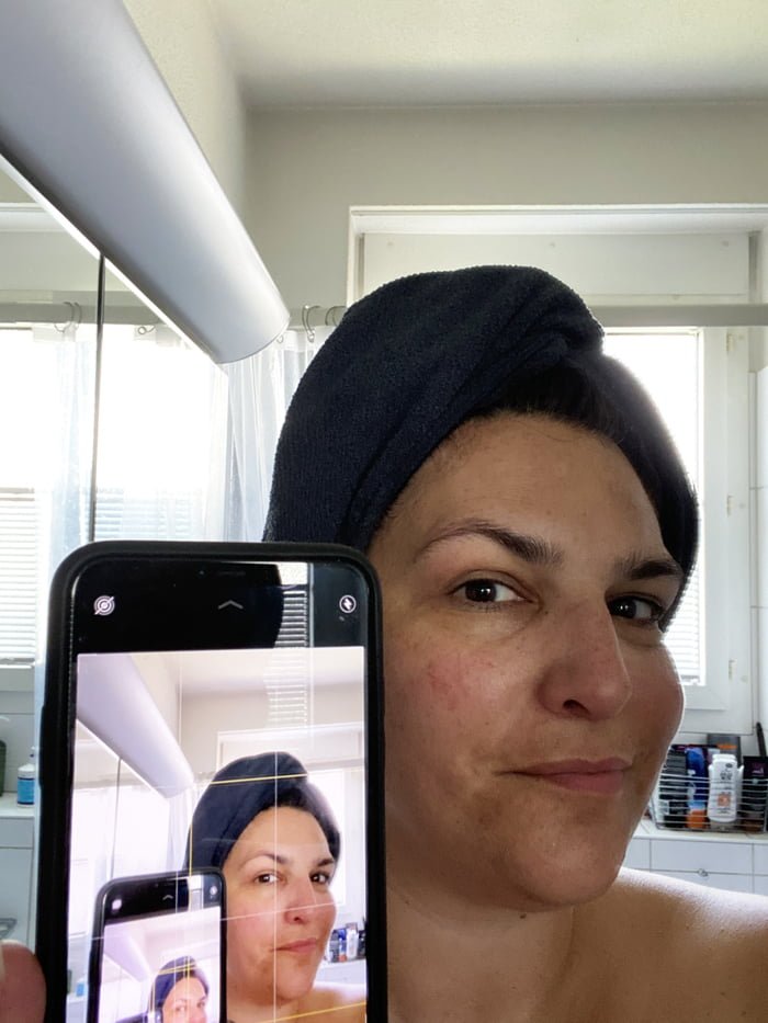 heypretty badezimmerschränkli nadialoosli selfie