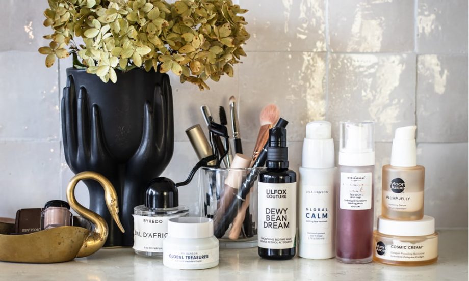 Hey Pretty Show Me Your Badezimmerschränkli Franziska Freiermuth Byredo Lina Hanson Lilfox Nini Organics Moon Juice