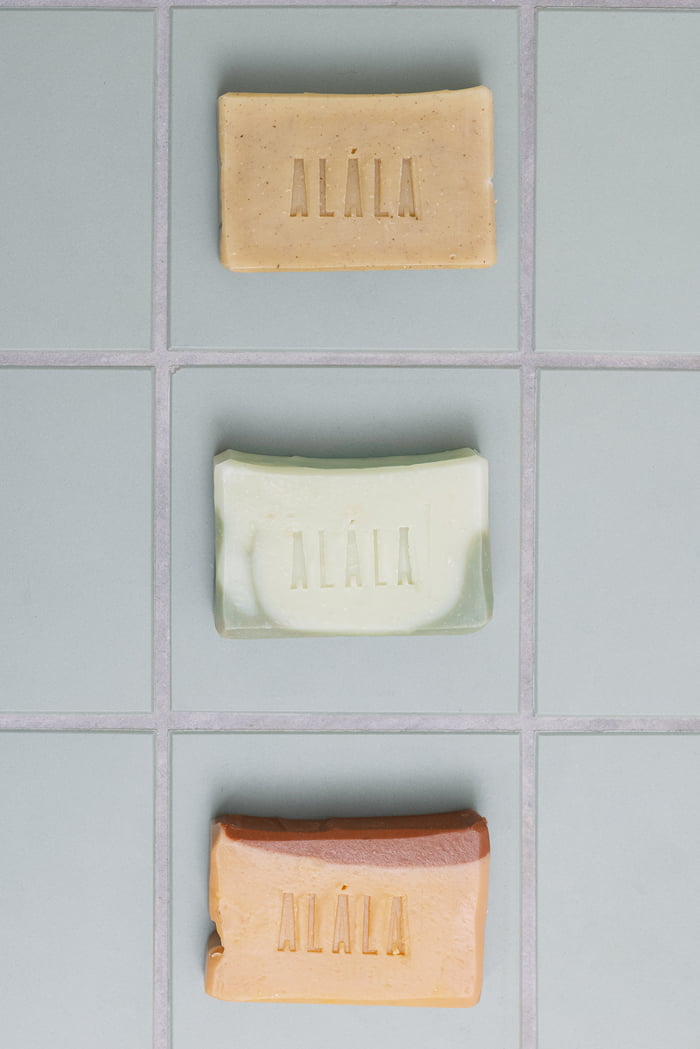 Hey Pretty Beauty Blog Show Me Your Badezimmerschränkli Nora Dal Cero Alala Soaps