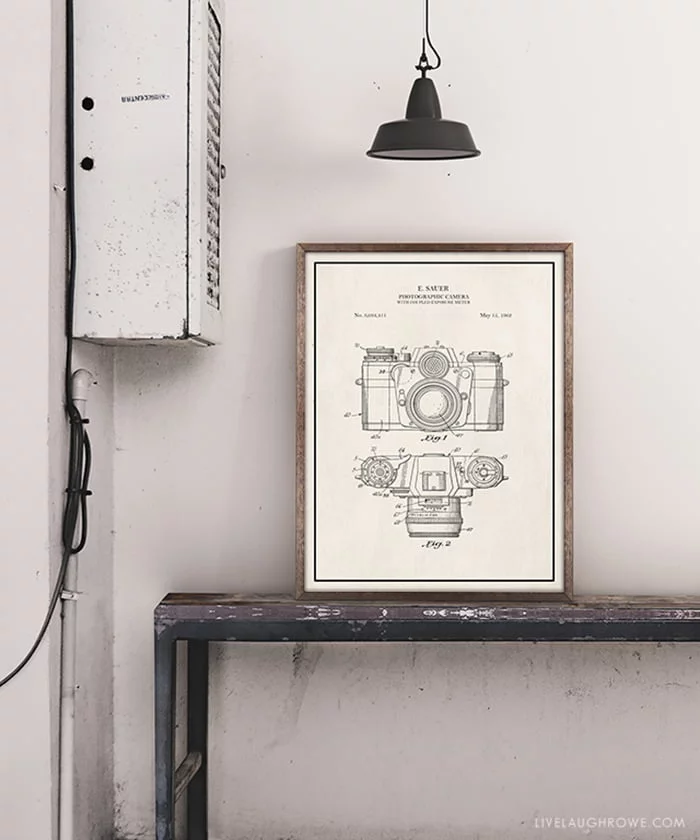 Deine Gratis Gallery Wall: Neue Free Printable Wandbilder 6 Vintage Camera Print von Live Laugh Rowe (Die besten Free Printable Wandbilder: Free Wall Art zum gratis downloaden und selber ausdrucken auf Hey Pretty Beauty Blog 2021)