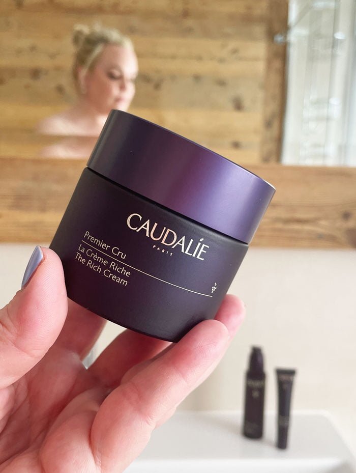 Anti-Aging, the French Way: Caudalie Premier Cru 3 Caudalie PremierCru SteffiBad Hand