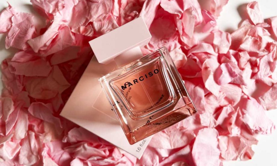 Narciso Cristal: Das romantische neue Sommerparfum Narciso Cristal: Das neue Eau de Parfum zum Sommer von Narciso Rodriguez - Review und Erfahrungsbericht auf Hey Pretty Schweiz