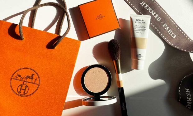Hermès Plein Air Compexion Balm (Foundation) und weitere Neuheiten für den Teint von Hermès in der Hey Pretty Schweiz-Review