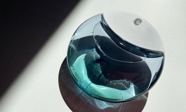 Issey Miyake A Drop d'Issey Eau de Parfum Fraîche (Review auf Hey Pretty Schweiz)