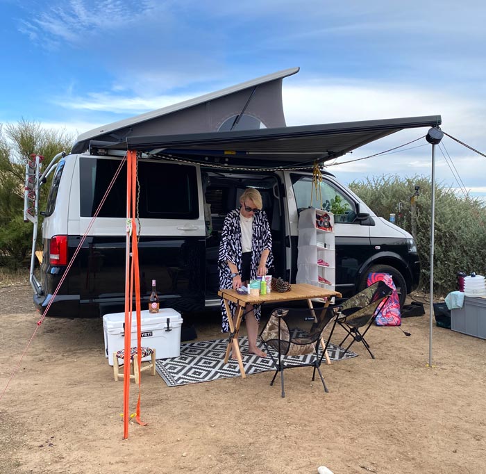 Beauty Essentials für deine Vanlife Experience 1 Van Claudia Wagen