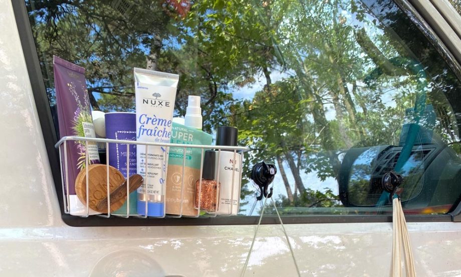 Beauty Essentials für deine Vanlife Experience Beauty Essentials für deine Vanlife Experience: Diese Beautyprodukte überzeugen beim Camping, Glamping und anderen Outdoor Abenteuern!