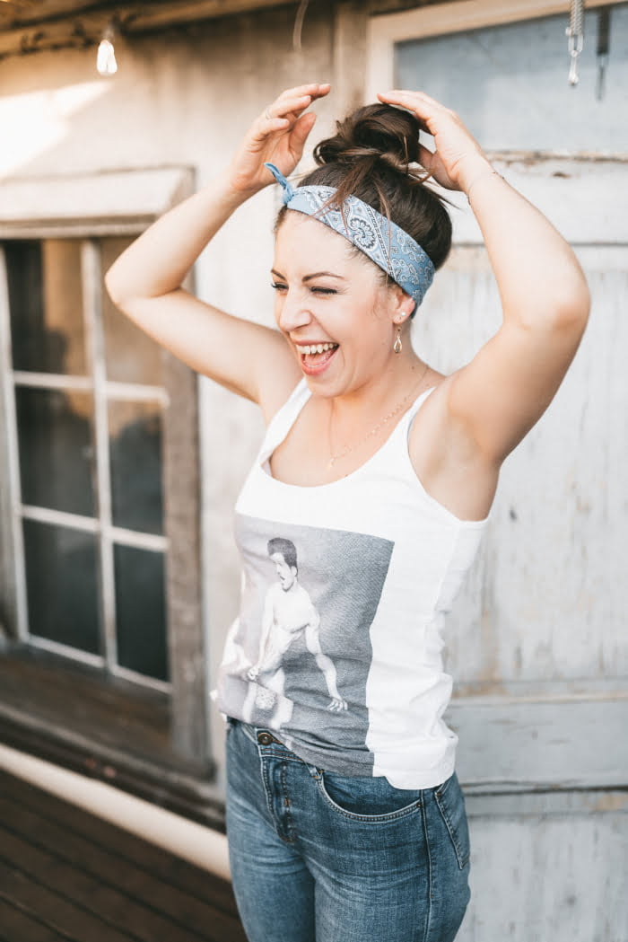 Hey Pretty Beauty Blog Show Me Your Badezimmerschränkli Alina Sara Hediger Make-up Artist Esthetician Beautician Kosmetikerin