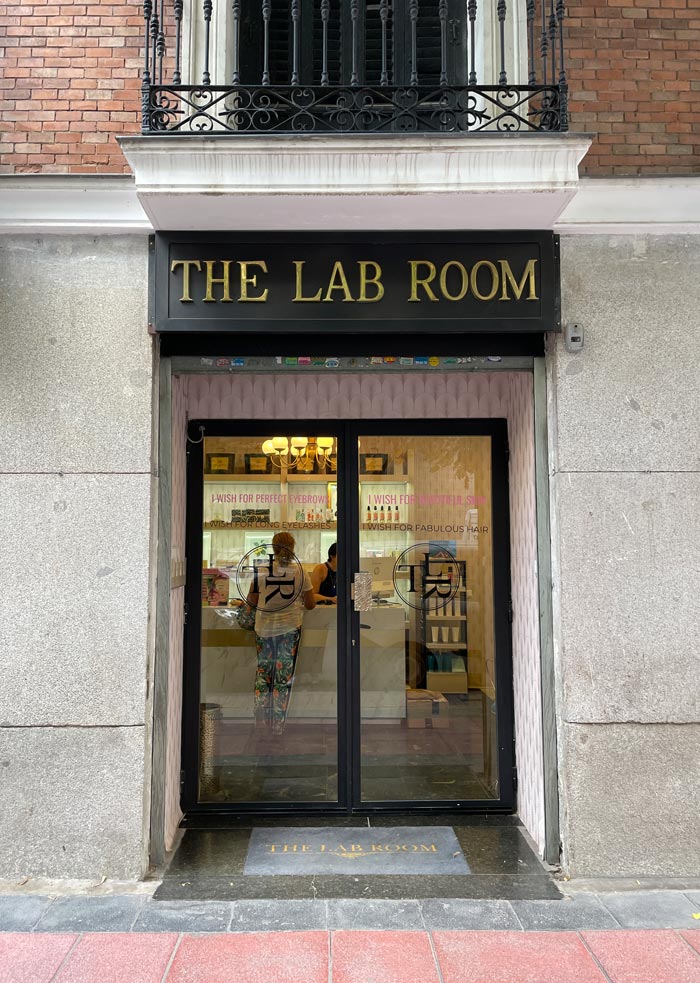 Spa Review auf Spanisch: The Lab Room in Madrid 2 TheLabRoom Eingangstuere
